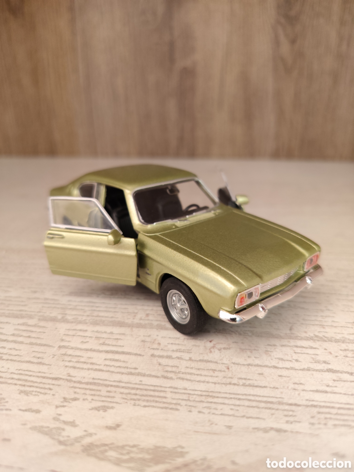 Coches a escala: FORD CAPRI '68 escala 1.36