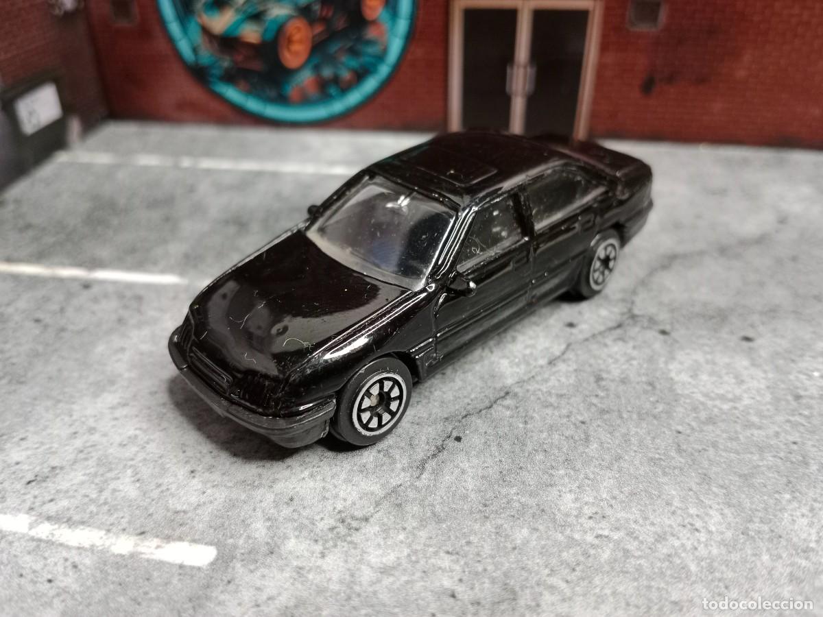 Coches a escala: Opel Omega Sin Marca 1/64