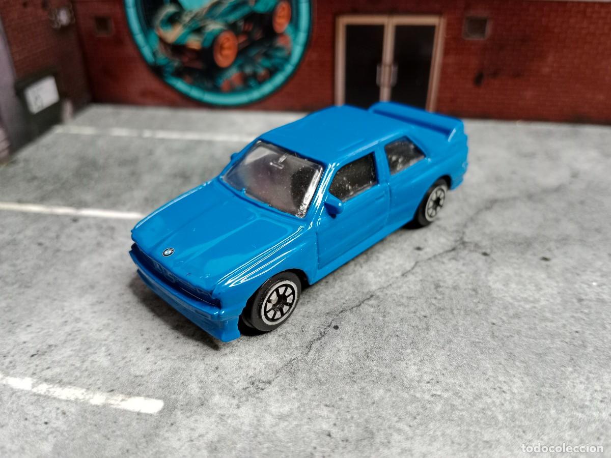 Coches a escala: BMW M3 E30 Sin Marca 1/64