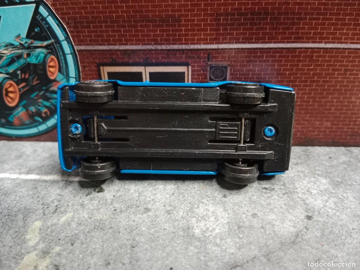 Coches a escala: BMW M3 E30 Sin Marca 1/64 - Foto 3