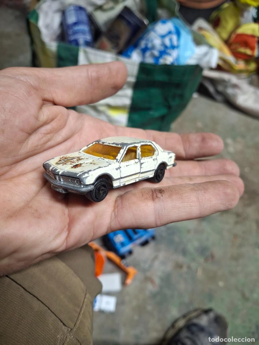 Coches a escala: Antiguo coche de maqueta miniatura BMW 735 Majorette 1/60 256
