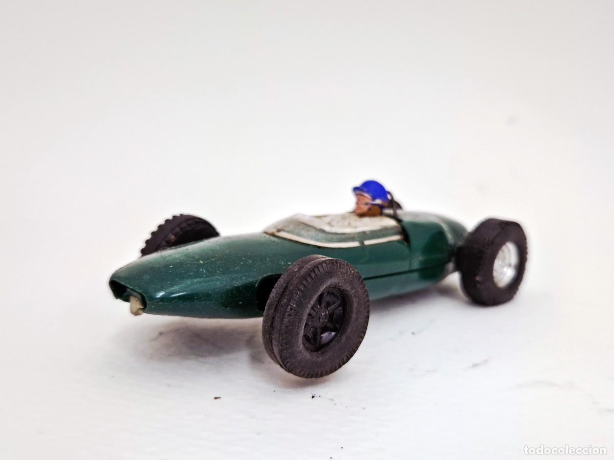 Coches a escala: COCHE SCALEXTRIC VINTAGE LOTUS 1961 MM/C63 TRIANG VERDE MADE IN ENGLAND