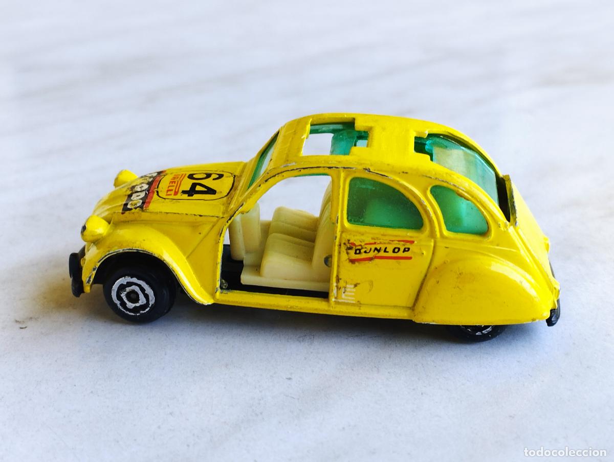 Coches a escala: DESGUACE CITROEN 2 CV RALLYE GUISVAL CAMPEON 1,64