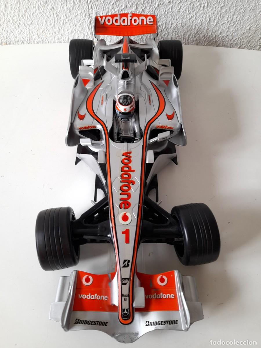 Auto in scala: Coche Majorette McLaren MP4-22 Fernando Alonso 2007 F&oacute;rmula 1 teledirigido sin mando 48x18 cm