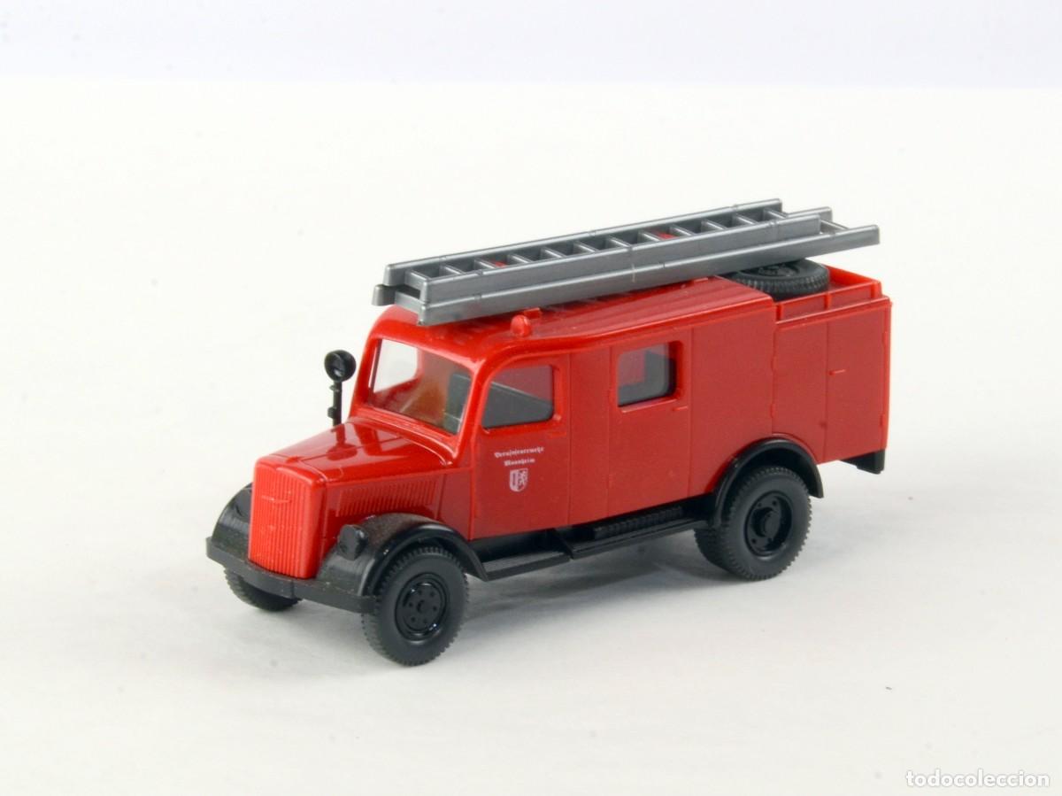 Coches a escala: Wiking Escala H0 1:87 Cami&oacute;n de Bomberos Opel Blitz 1939