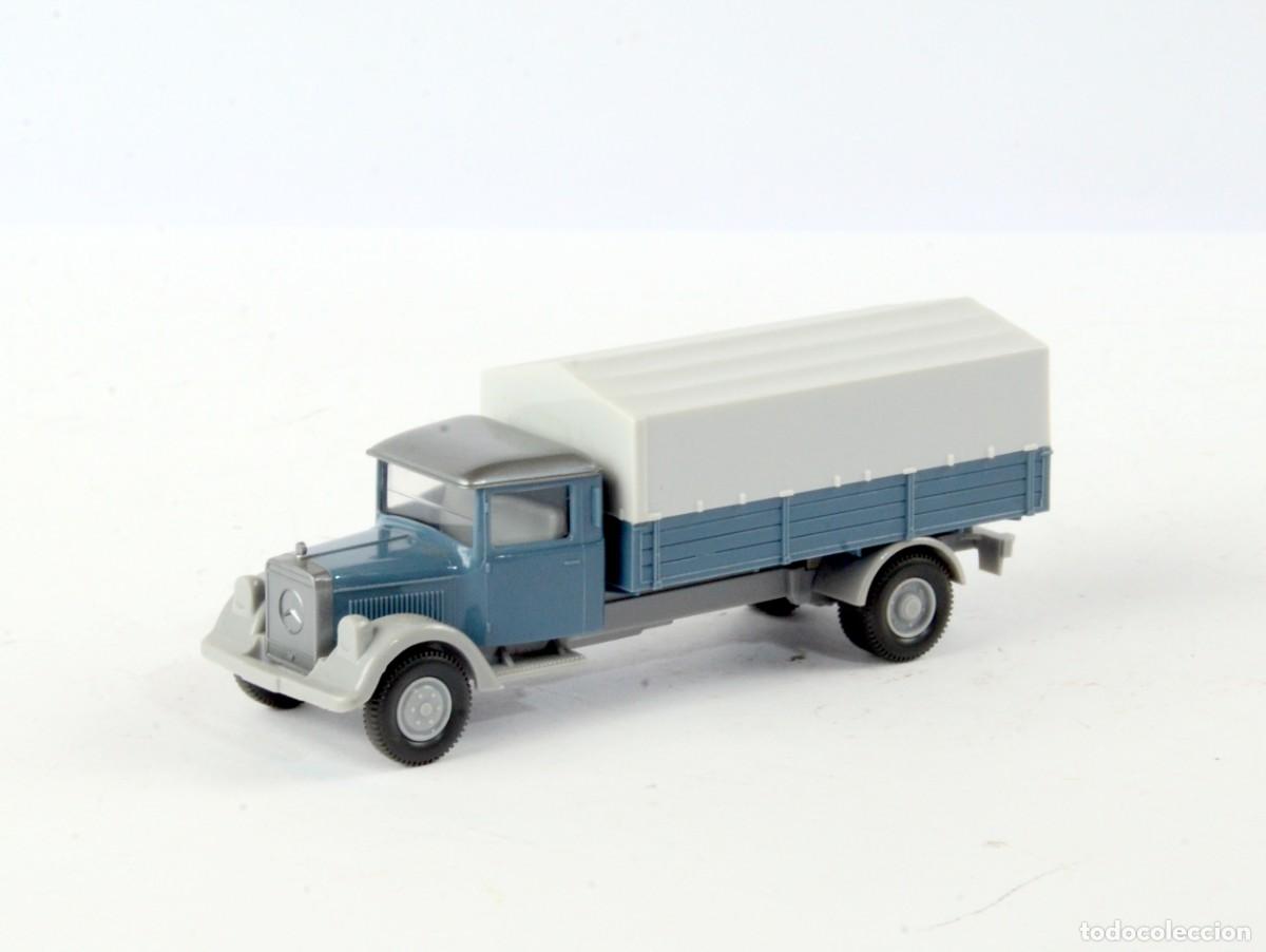 Coches a escala: Wiking Escala 1:87 H0 Cami&oacute;n Mercedes Benz L2500 Azul y Gris