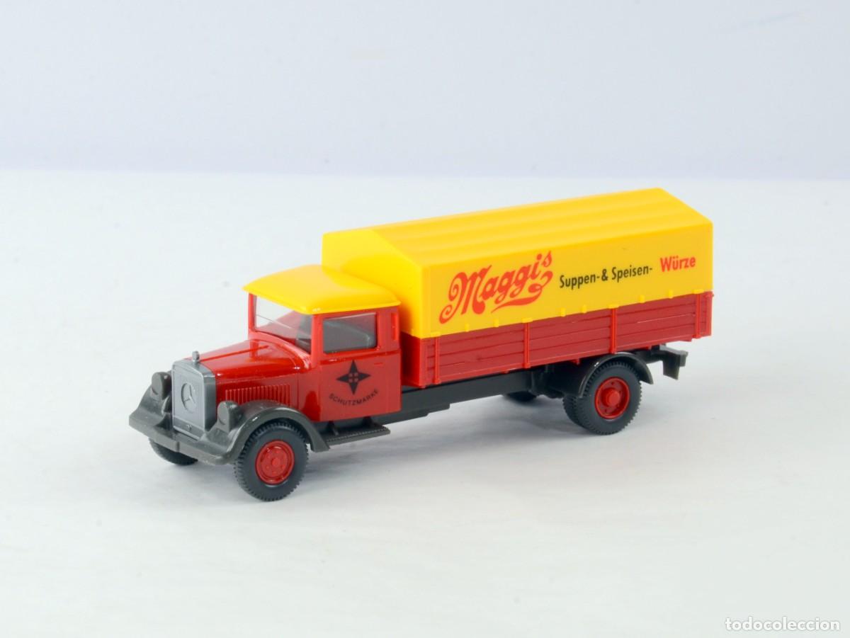 Coches a escala: Wiking Escala 1:87 H0 Cami&oacute;n Mercedes Benz L2500 Maggi&acute;s