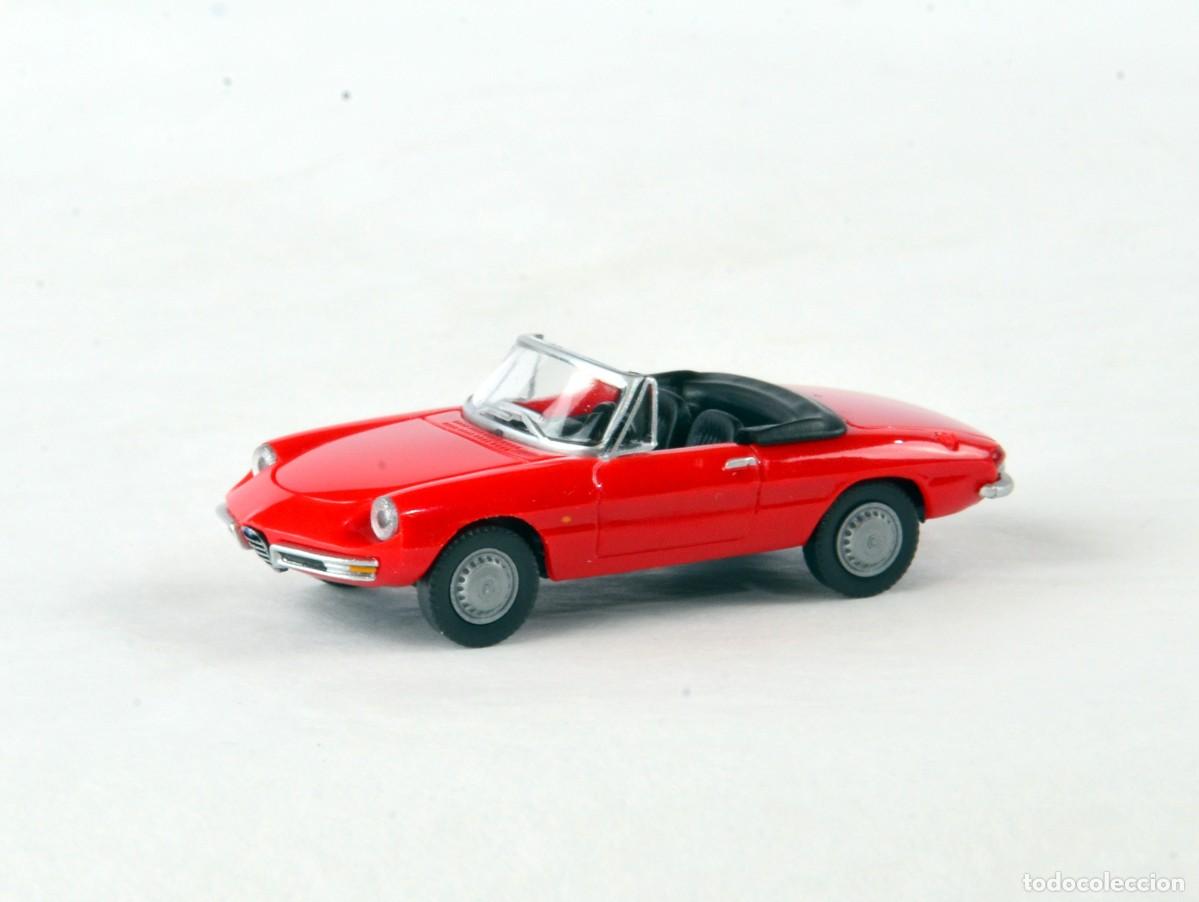 Coches a escala: Wiking Escala 1:87 H0 Alfa Romeo Spider Rojo Impecable con Caja