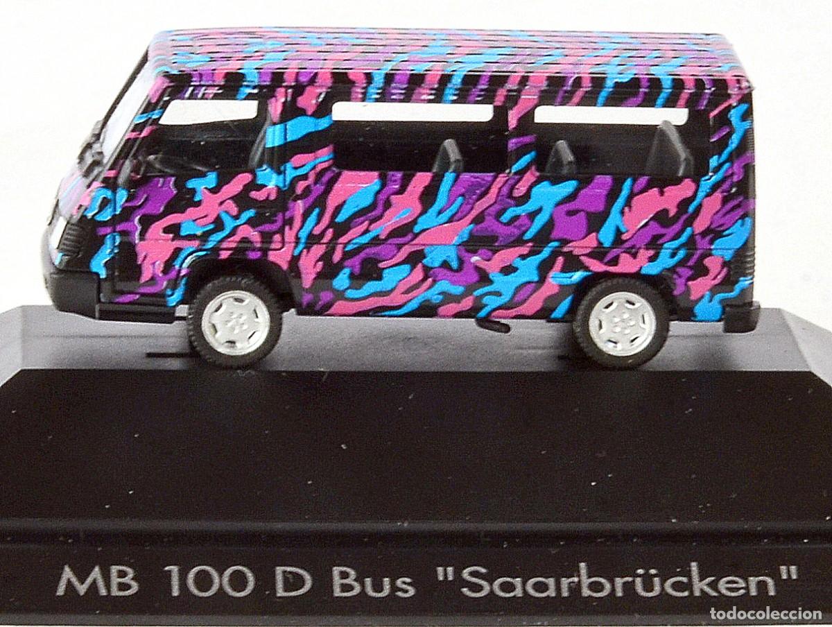 Coches a escala: Herpa Exklusiv Escala 1:87 H0 Mercedes Benz 100D Microb&uacute;s Impecable con Caja Vitrina