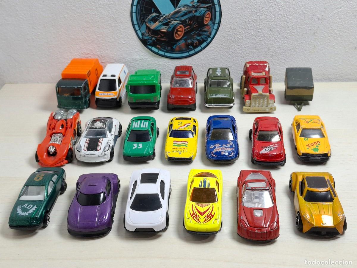 Coches a escala: Lote 20 Veh&iacute;culos tipo 1/64 N&ordm; 2-26