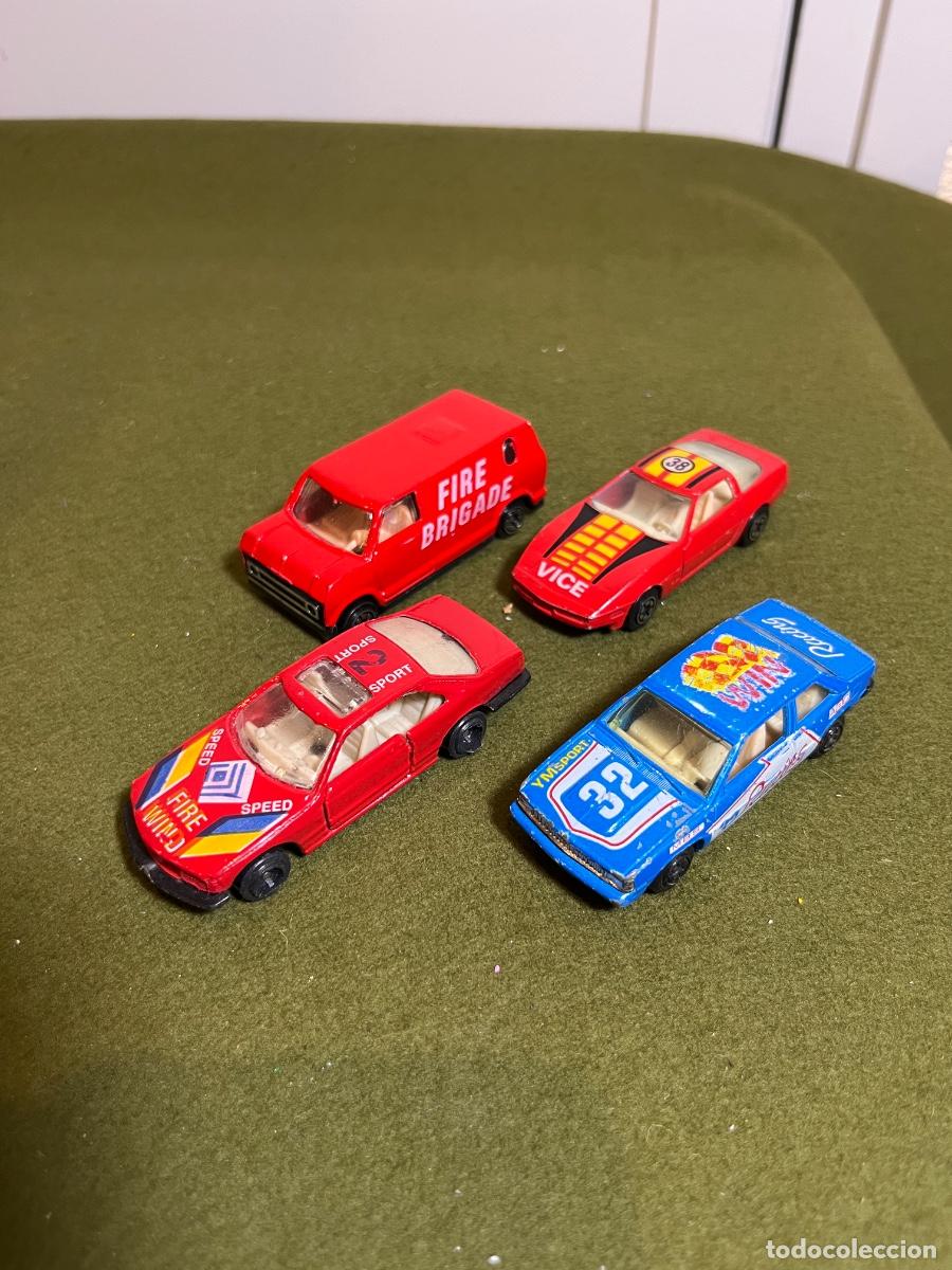 Voitures &agrave; l'&eacute;chelle: Lote 4 Coches Miniatura Vintage Made in China A&ntilde;os 80 Die Cast Escala 1:64 Coches de Carreras y Bomb