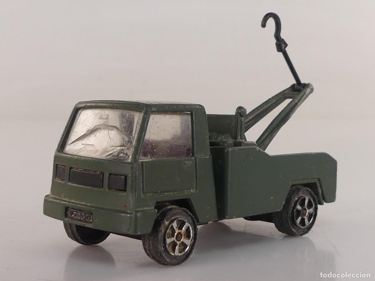 Auto in scala: JUGUETE CAMION GRUA PLAYME