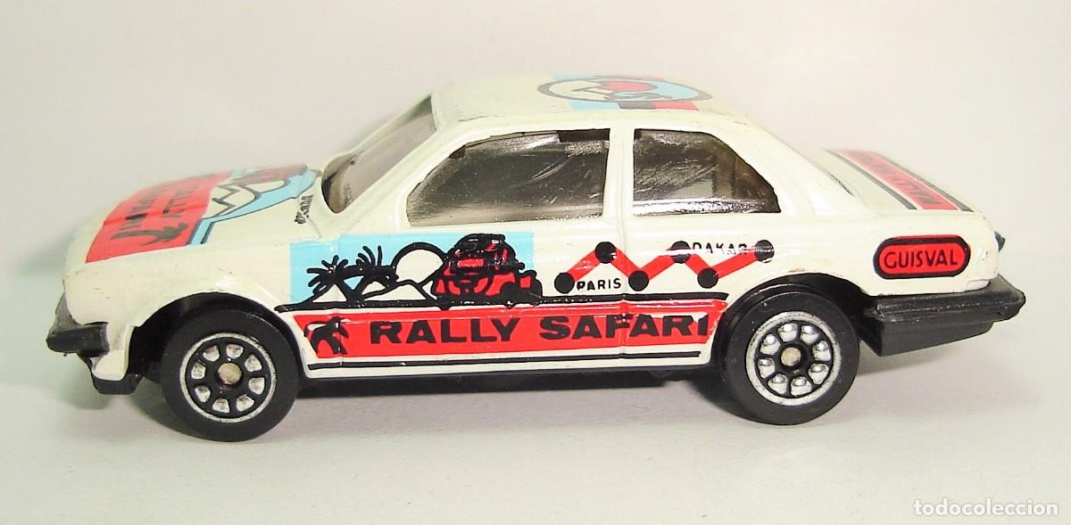 Auto in scala: ANTIGUO BMW 323 I GUISVAL MADE IN SPAIN ESCALA 1:64