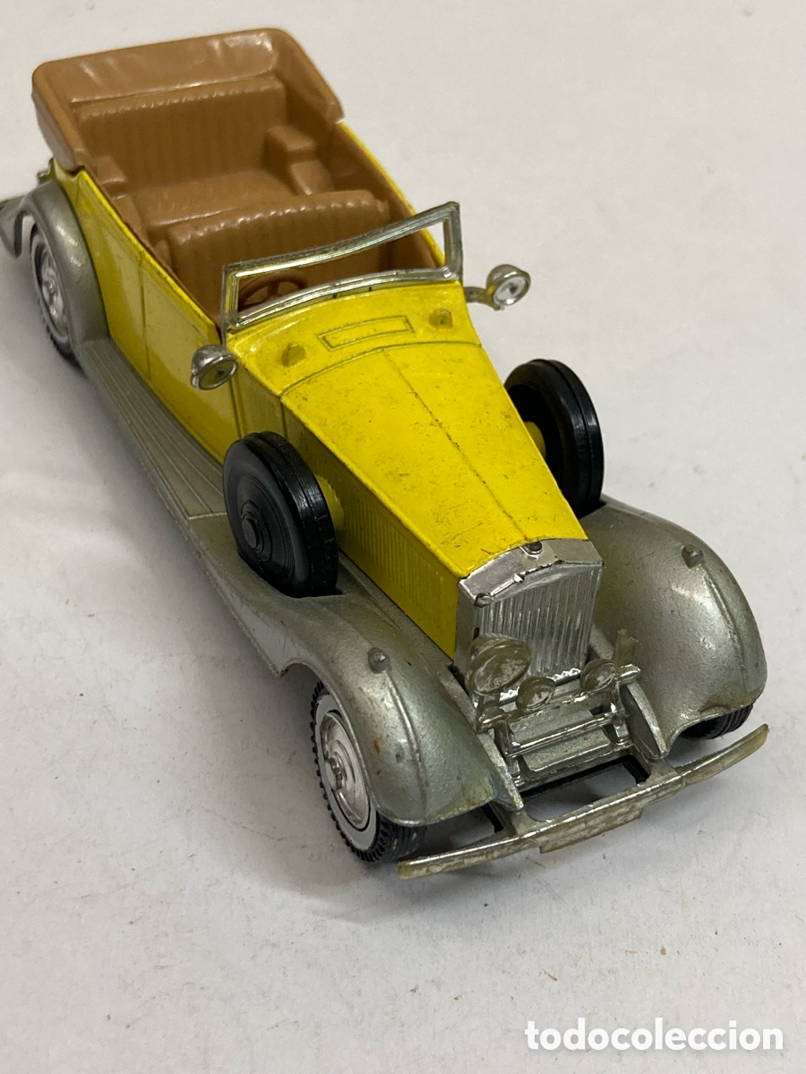 Coches a escala: miniatura a escala de un Rolls-Royce Phantom II de 1929 fabricada por la marca espa&ntilde;ola Guisval