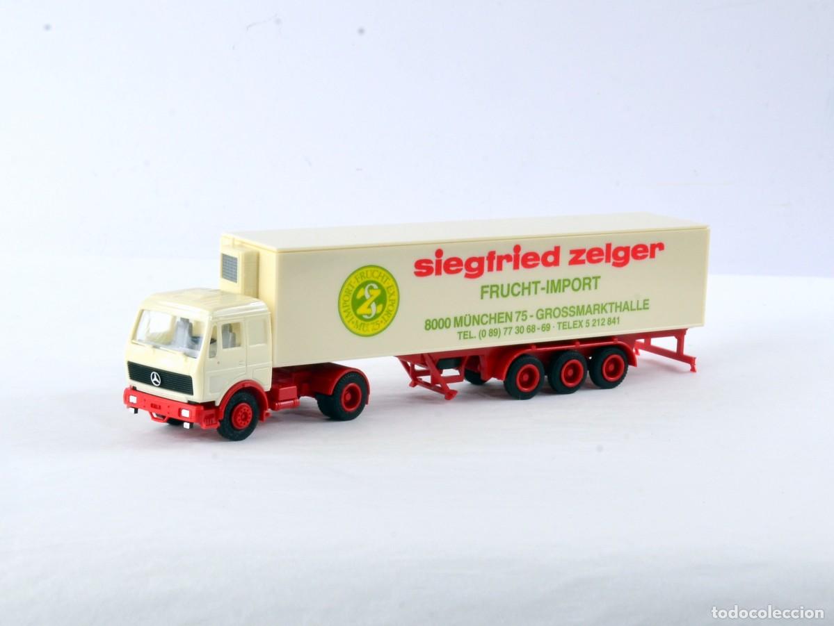 Coches a escala: Herpa Escala 1:87 H0 Cami&oacute;n Articulado Mercedes Benz NG Siegfried Zelger Impecable con Caja
