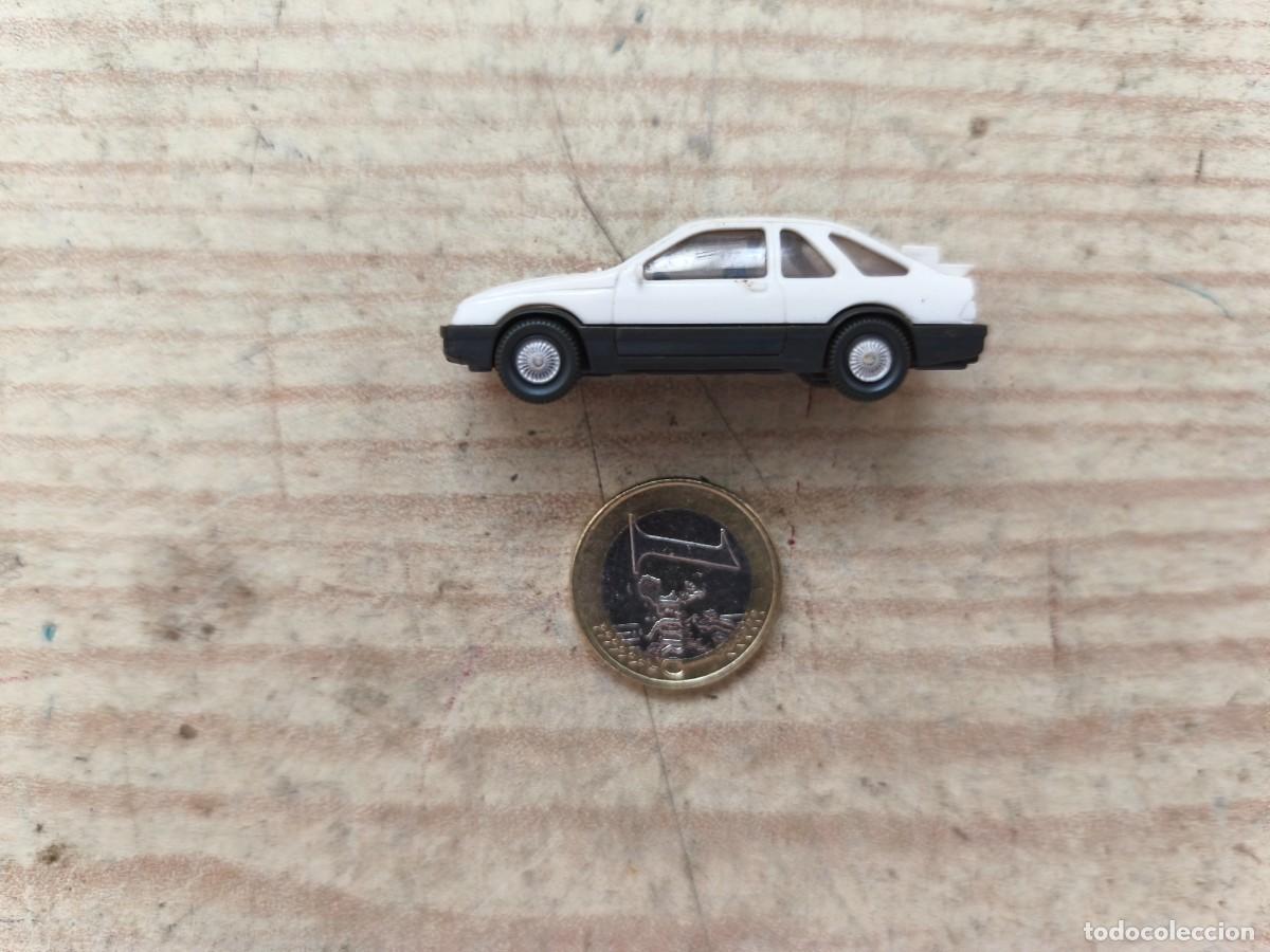 Coches a escala: Ford Sierra - Wiking - Foto 2