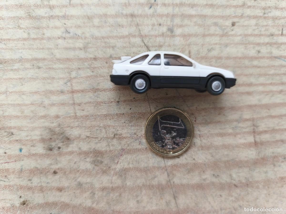 Coches a escala: Ford Sierra - Wiking - Foto 3