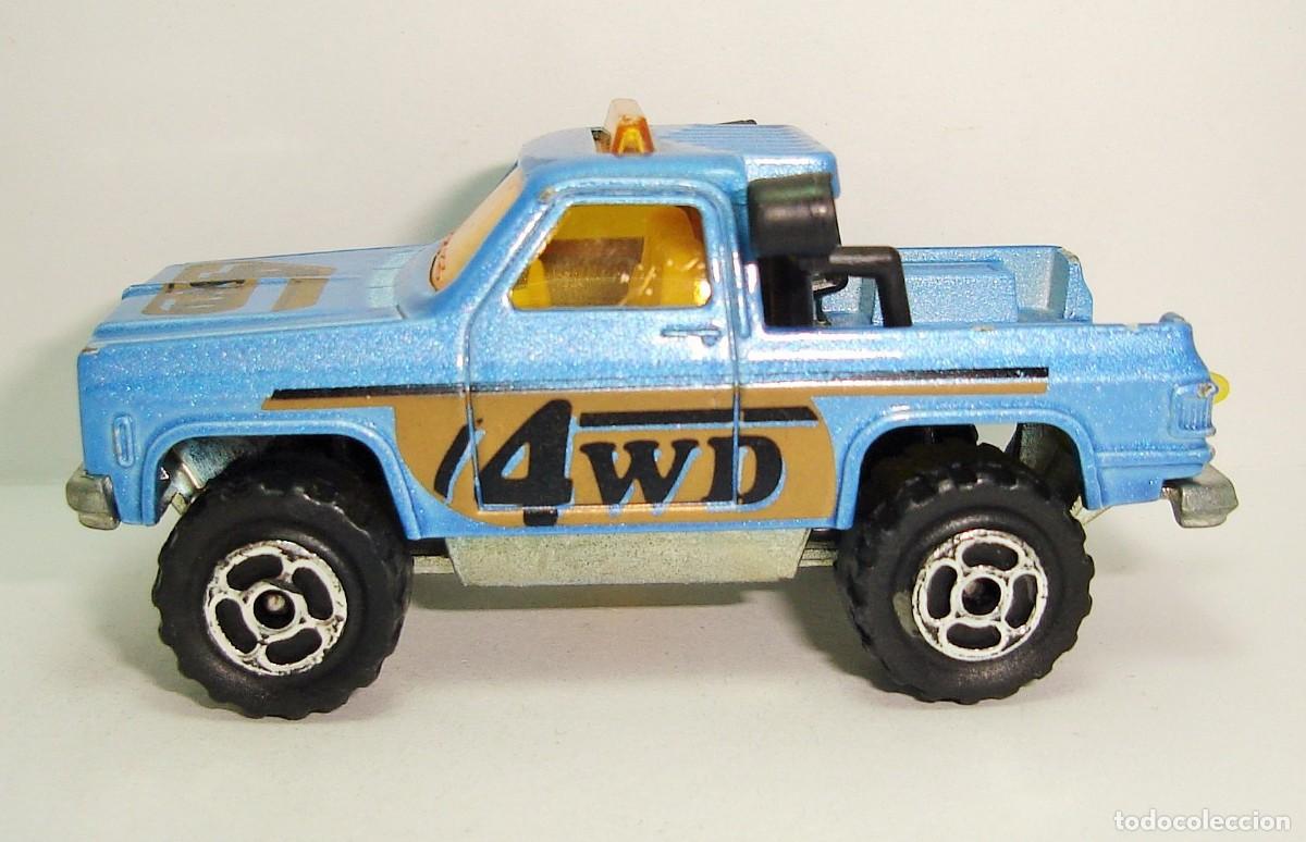 Coches a escala: DEPANNEUSE 4WD MAJORETTE ESCALA 1:62 LOTE 236