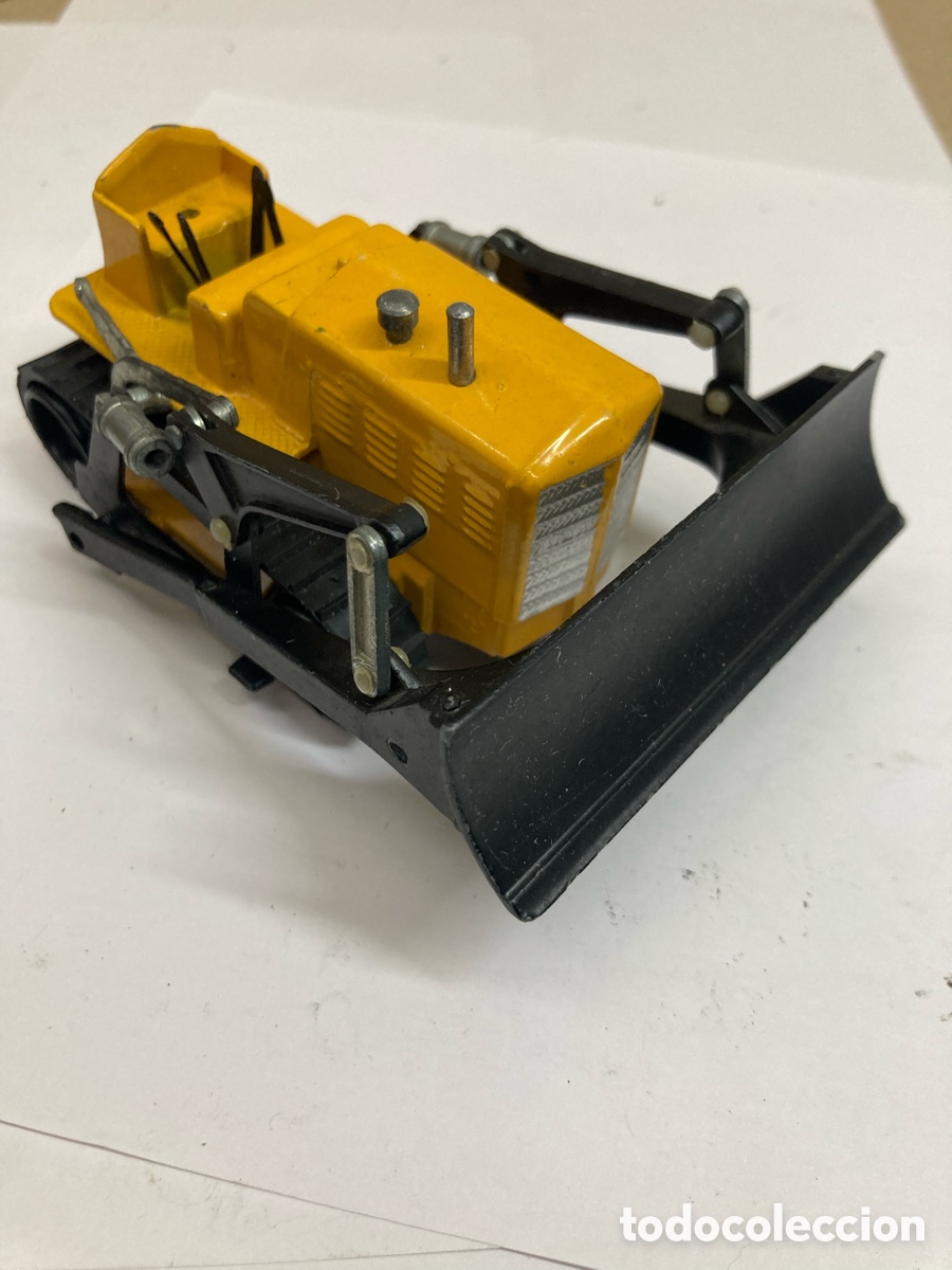 Coches a escala: Miniatura Bulldozer Ref 210 fabricado por la marca espa&ntilde;ola Joal
