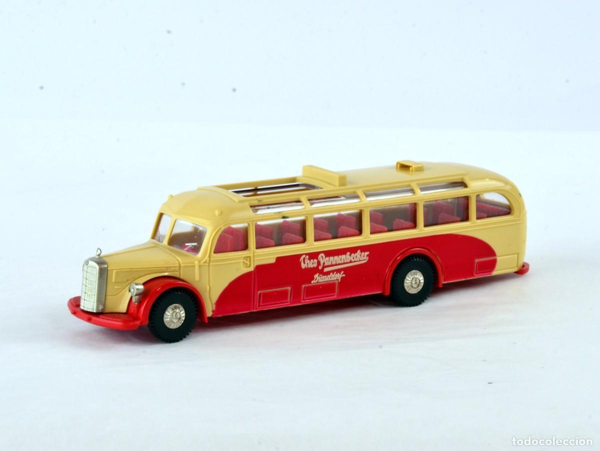 Coches a escala: Brekina Escala 1:87 H0 Autocar Mercedes Benz O5000 Theo Pannenbecker