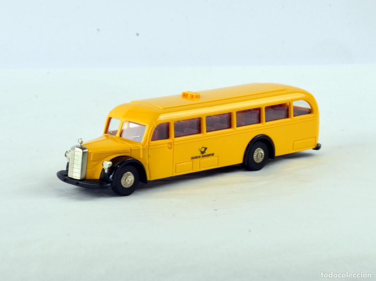 Coches a escala: Brekina Escala 1:87 H0 Autocar Mercedes Benz O5000 Deutsche Bundespost Impecable con Caja