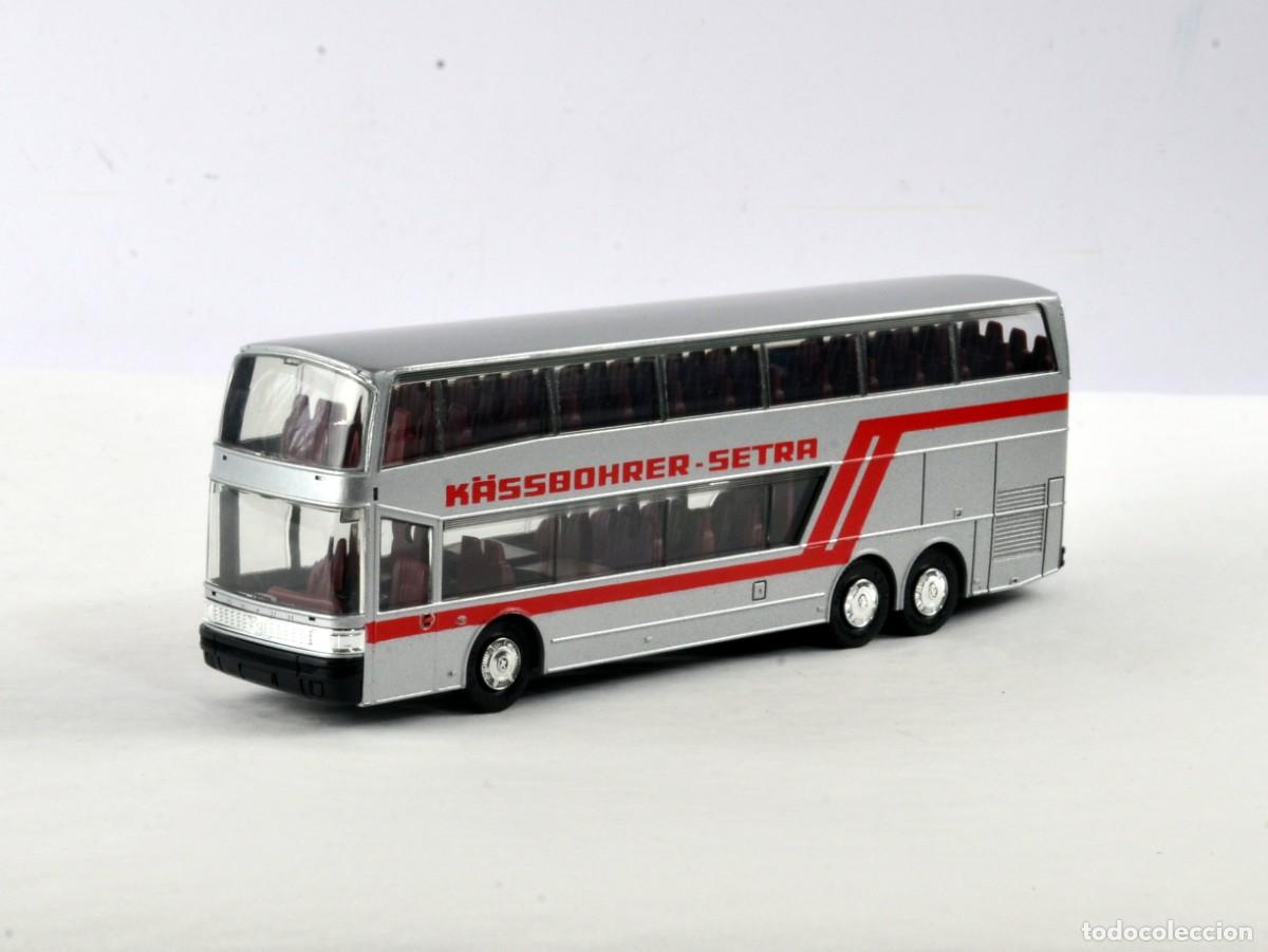 Coches a escala: Herpa Escala 1:87 H0 Autocar Setra S228DT con Caja