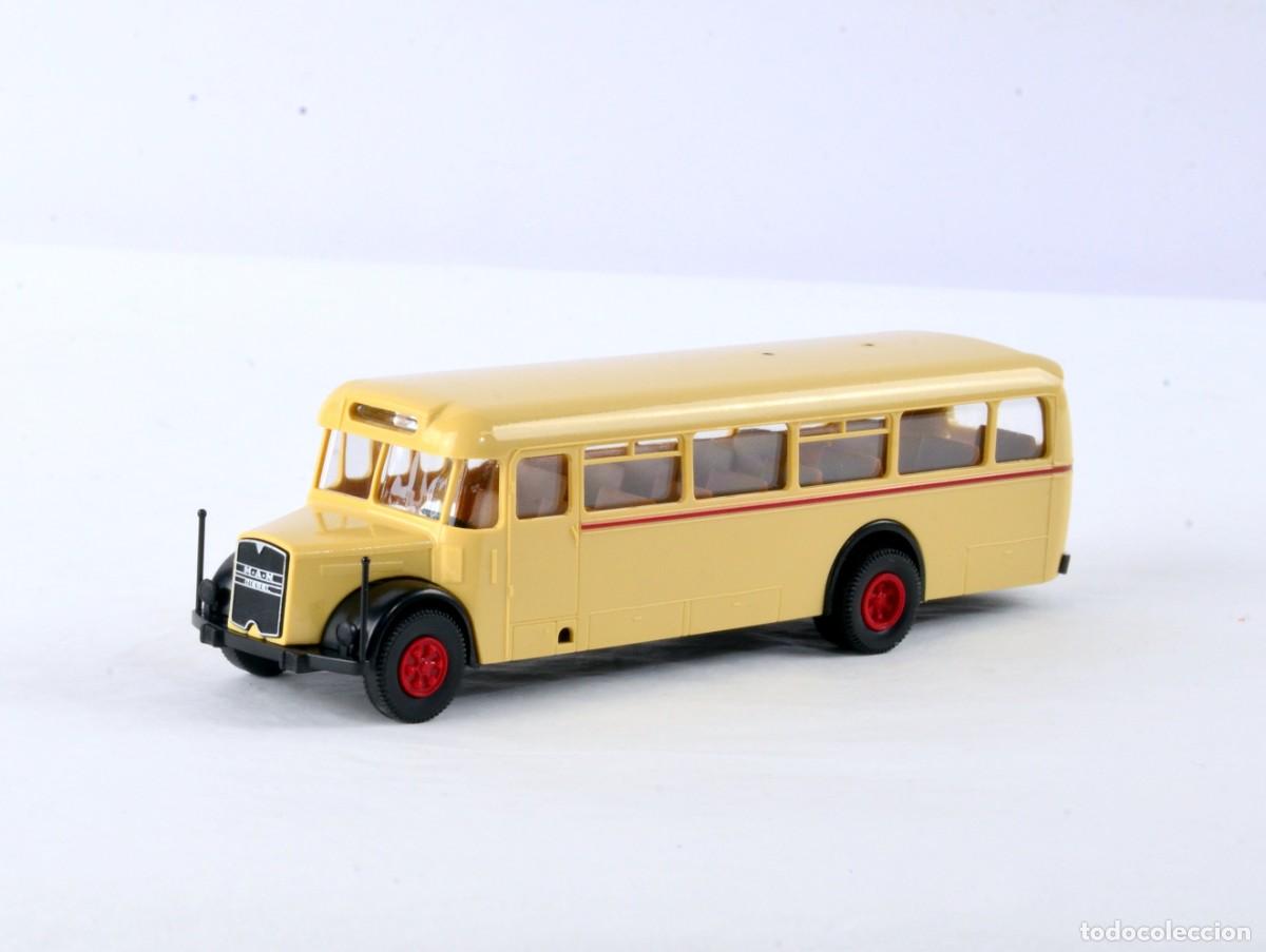 Coches a escala: Brekina Escala 1:87 H0 Autob&uacute;s MAN MKN630