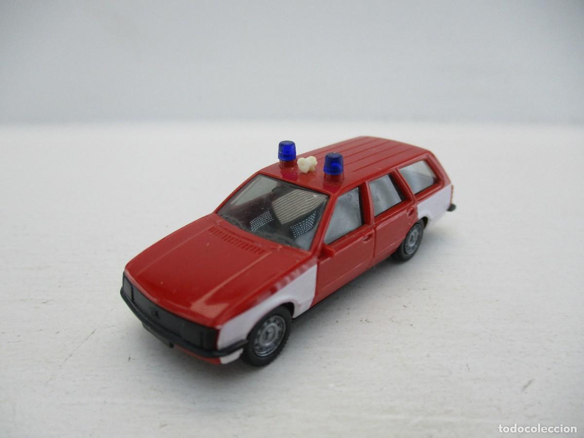 Coches a escala: COCHE ESCALA 1:87 REF PA