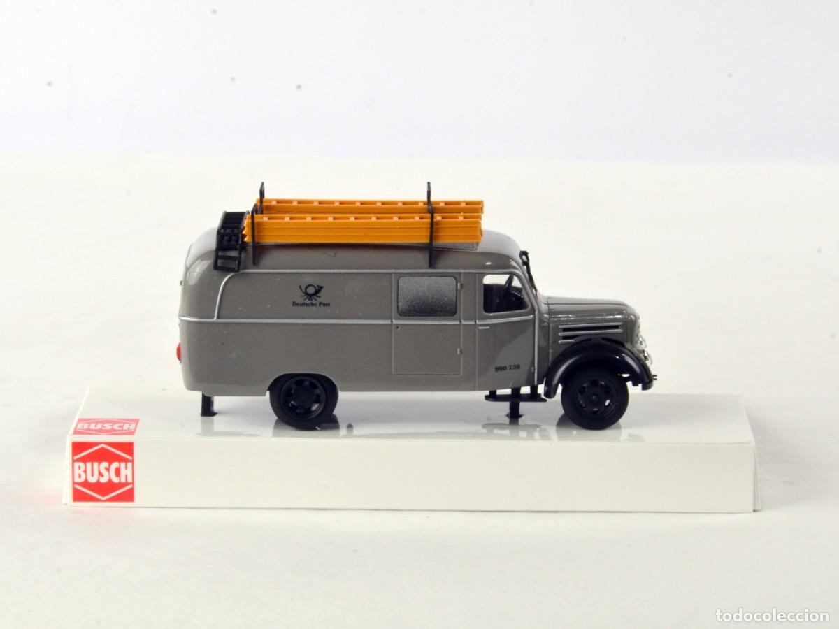 Coches a escala: Busch Escala 1:87 H0 Robur Garant K30 Deutsche Post Gris Impecable con Caja