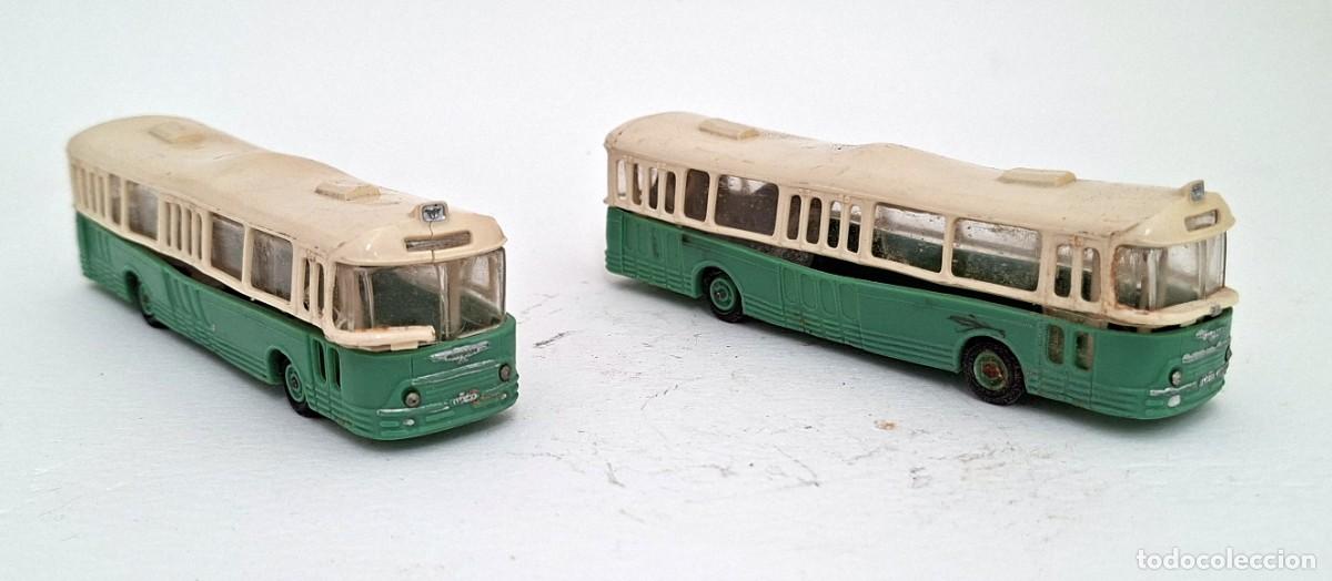 Coches a escala: PAREJA DE AUTOBUSES CHAUSSON ANGUPLAS MINI CARS N&ordm; 22 MADE IN SPAIN