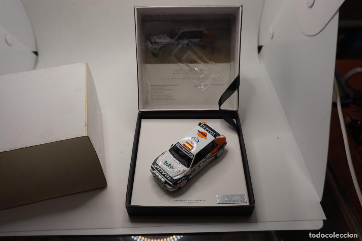 Coches a escala: COLECCION LIMITADA CARLOS SAINZ - LANCIA DELTA HF INTEGRALE - RALLY ACROPOLIS 1993
