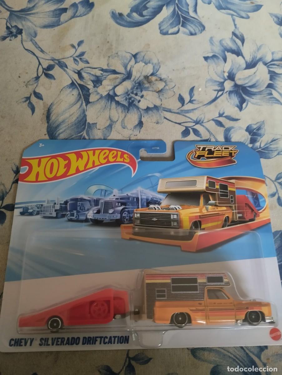 Coches a escala: Hot wheels Chevy Silverado