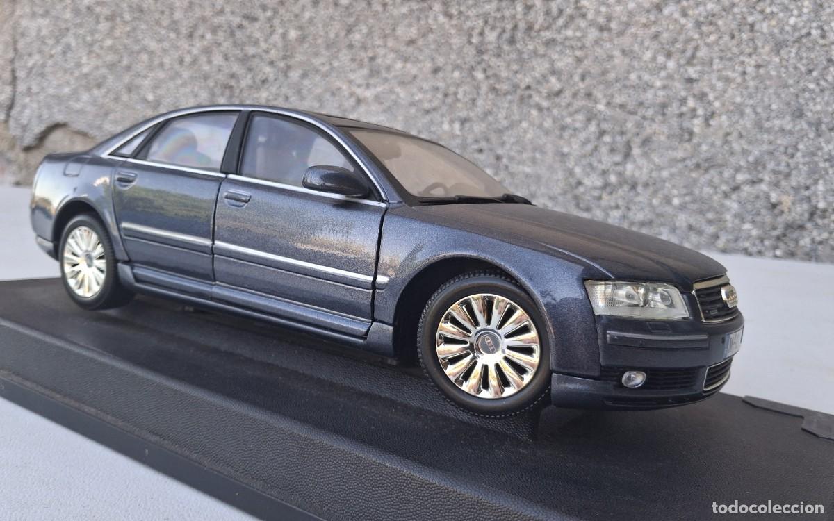 Coches a escala: Coche Audi a8 escala 1/18 - Foto 6