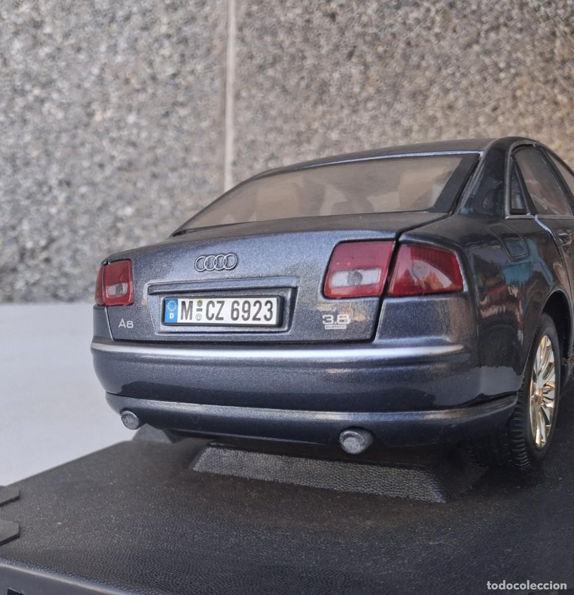 Coches a escala: Coche Audi a8 escala 1/18 - Foto 8