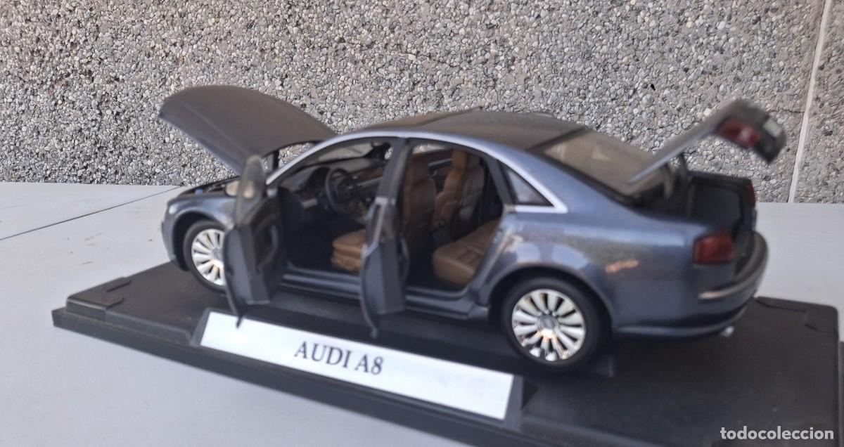 Coches a escala: Coche Audi a8 escala 1/18 - Foto 9