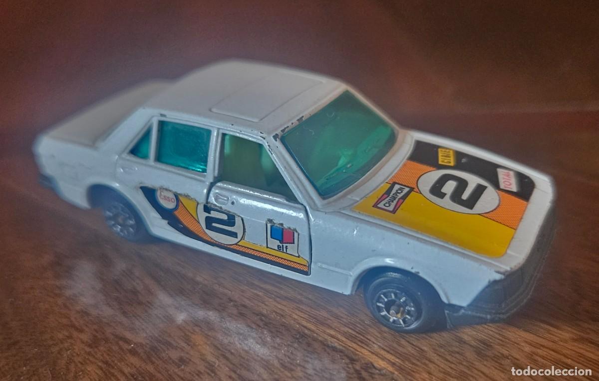 Coches a escala: GUILOY Ford Granada Ref. 611002 1:64 1/64 blanco met&aacute;lico original a&ntilde;os 80