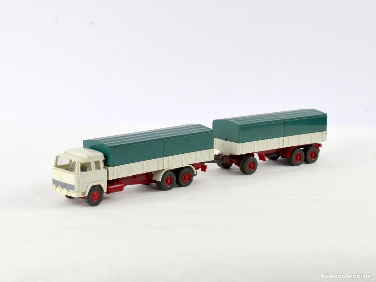 Coches a escala: Wiking 1:87 H0 Antiguo Cami&oacute;n Magirus Deutz 235TE 1967 - 81 con Remolque Grauweiss