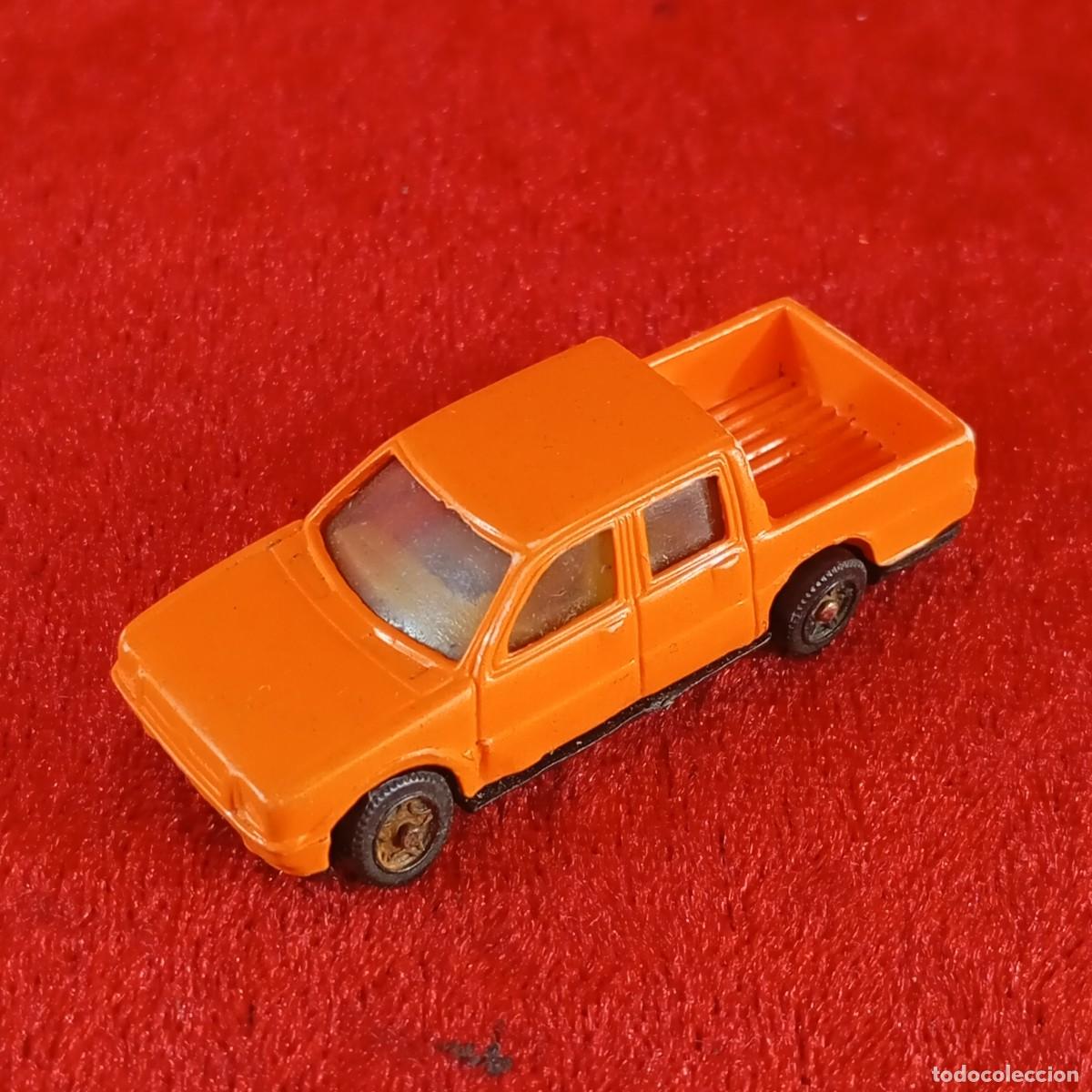Coches a escala: COCHE DE JUGUETE EN MINIATURA - NEW RAY - 1995 - FURGONETA NARANJA - 5,5 X 2 CM / 2128