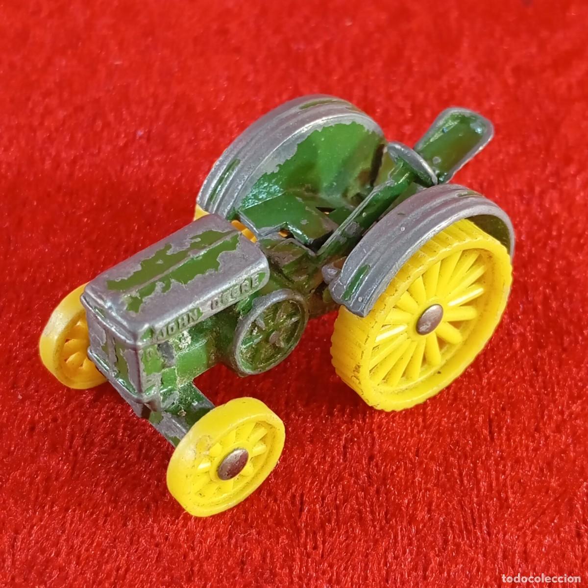 Coches a escala: COCHE DE JUGUETE EN MINIATURA - TRACTOR JOHN DEERE - MODELO D 1923 - 4,5 X 3 CM / 2163