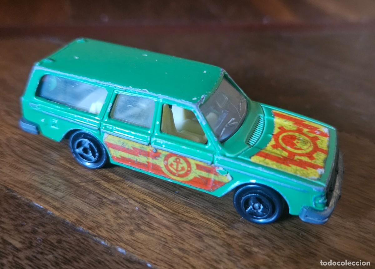 Coches a escala: MAJORETTE Volvo 245 DL Ref. n&ordm; 220 verde Escala 1:60 1/60 made in France. Coche miniatura met&aacute;lico