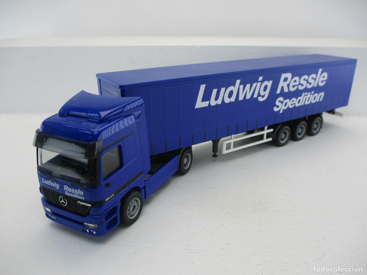Carros em escala: CAMION HERPA 1:87 REF KD