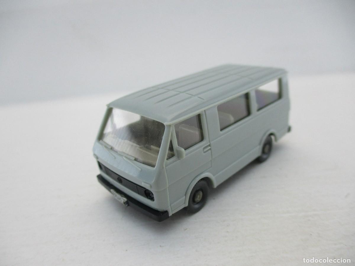 Coches a escala: COCHE ESCALA 1:87 REF B1