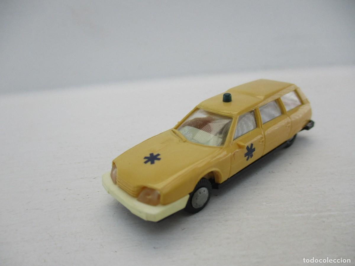 Coches a escala: COCHE ESCALA 1:87 REF B1 - Foto 1