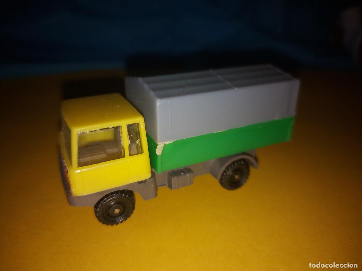 Coches a escala: CAMION CON TOLDO DE PLASTICO ALBACETE