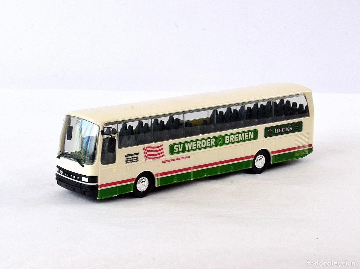 Coches a escala: Herpa Escala 1:87 H0 Autocar Setra S215HD Werder Bremen