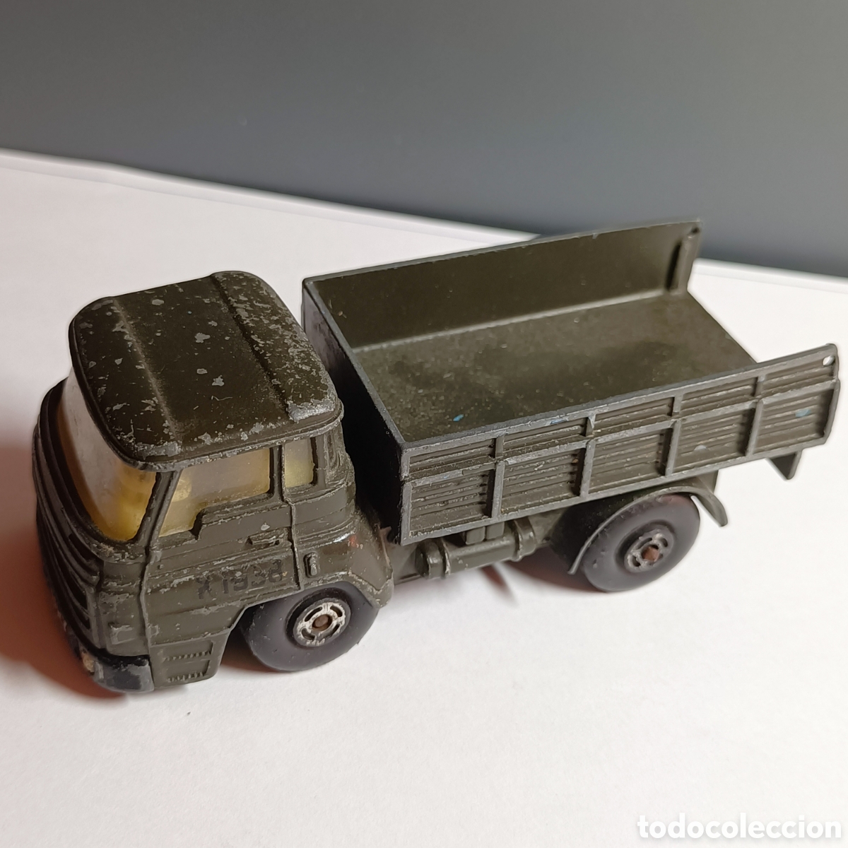 Coches a escala: FIGURA COLECCI&Oacute;N DE GUILOY. CAMION BARREIROS 42/38 T. ESCALA 1/64