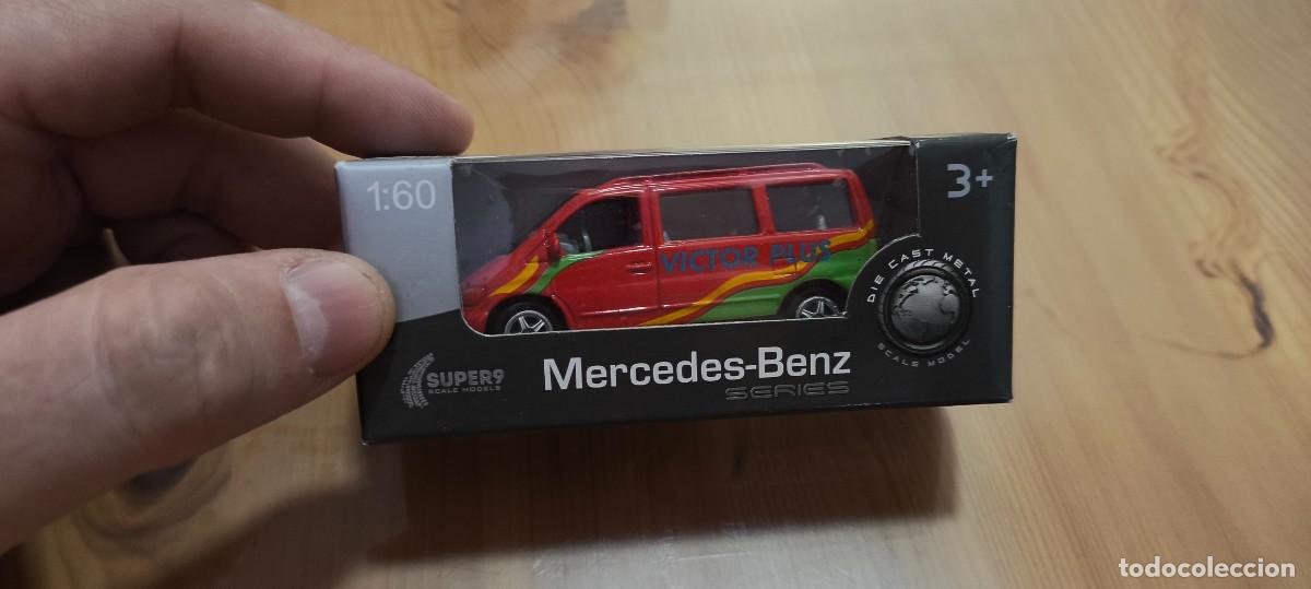 Modellautos: COCHE A ESCALA 1:60 SUPER 9 - MERCEDES BENZ V-CLASS