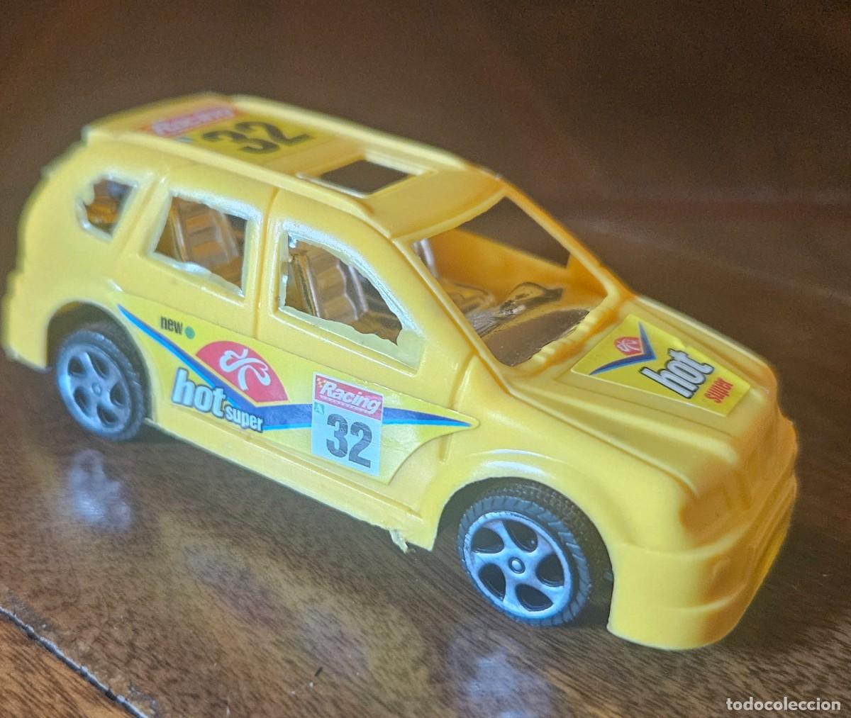 Coches a escala: Suzuki SX4 Hot Super Racing pl&aacute;stico amarillo fricci&oacute;n Rally WRC - Sin marca raro bootleg