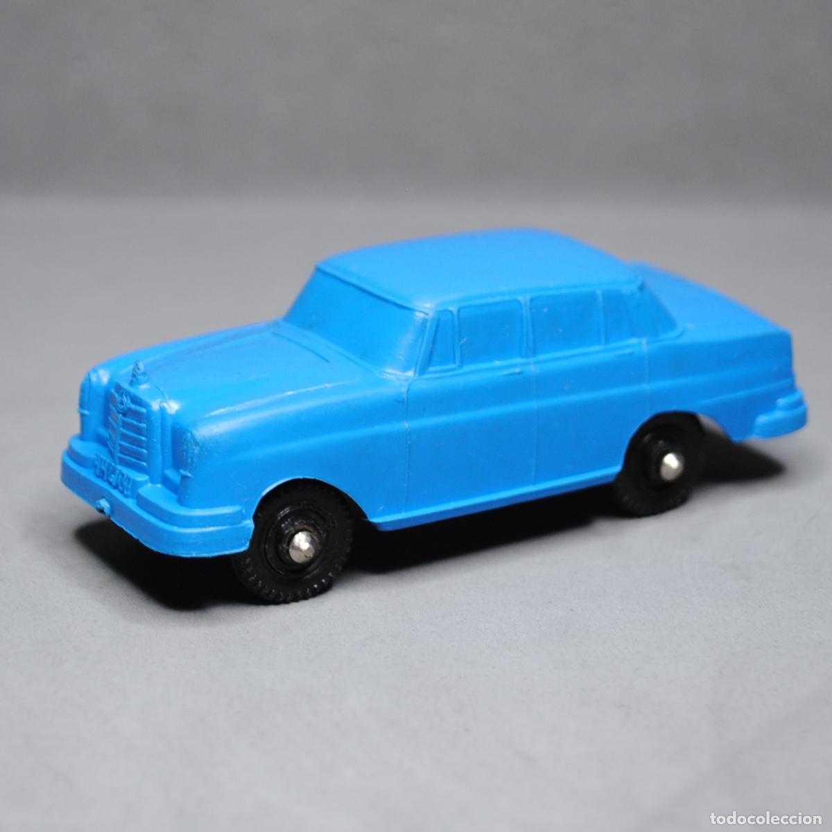 Coches a escala: Antiguo Mercedes 250 marca AK Steel Co, Vinyl Line, circa 1970