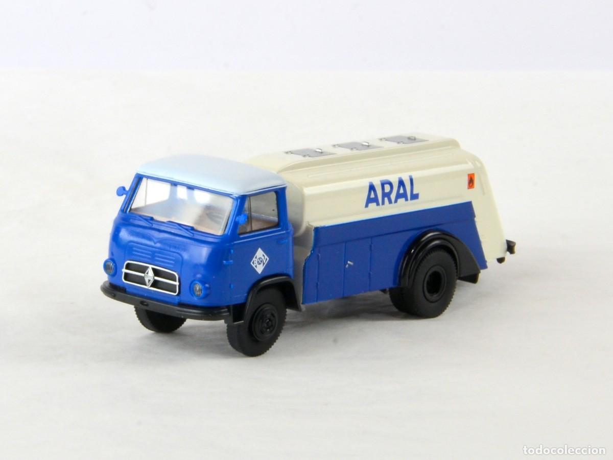 Coches a escala: Brekina Escala 1:87 H0 Borgward B655 Aral Impecable con Caja